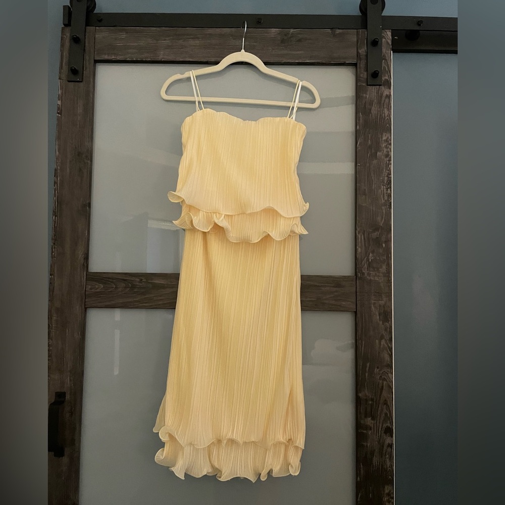 $50 msrp NWT commense Butter Yellow Ruffle set xs springtime Easter! - Picture 3 of 8
